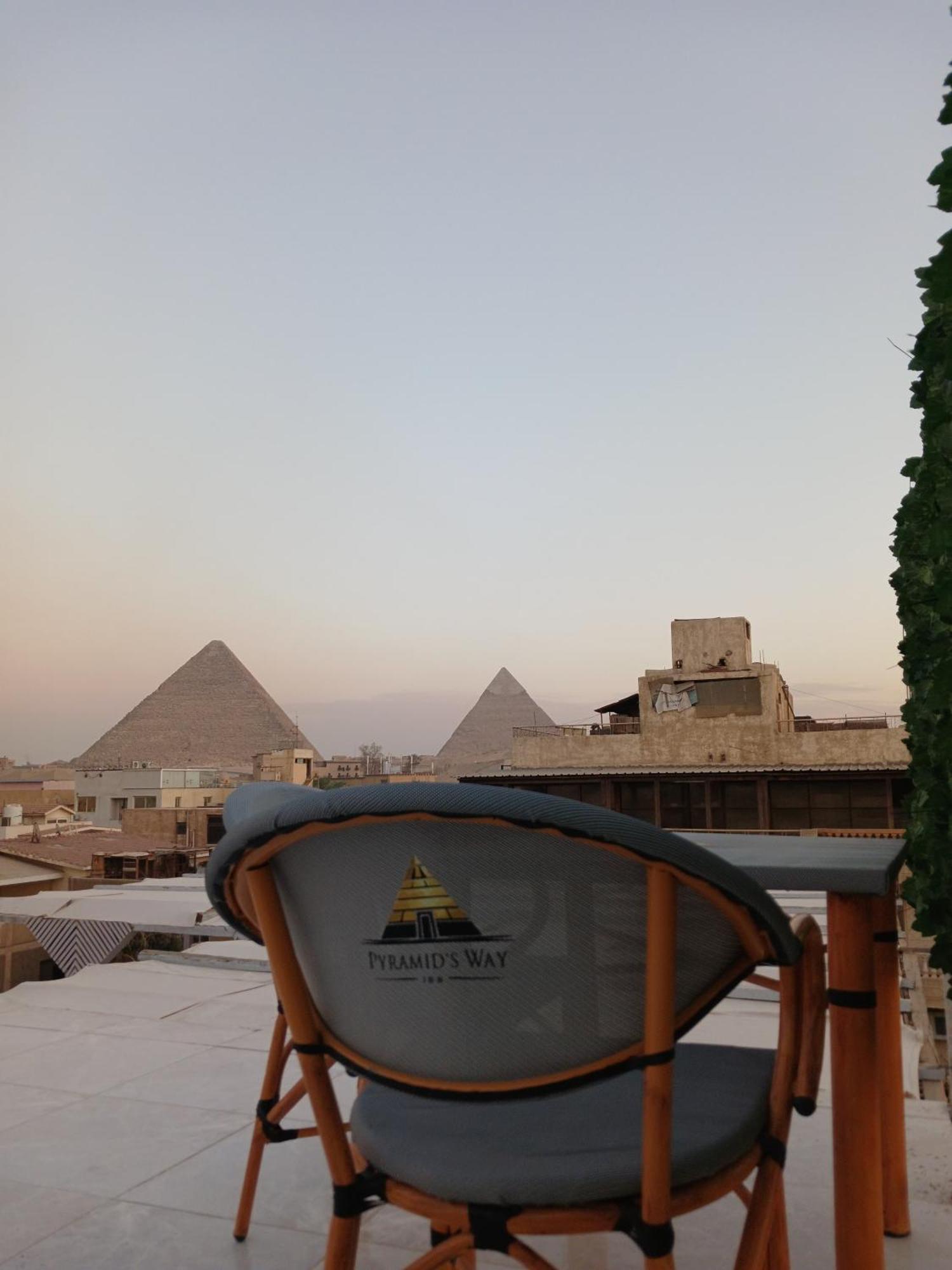 Pyramids Way Inn Kafret el-Gabal Exteriör bild