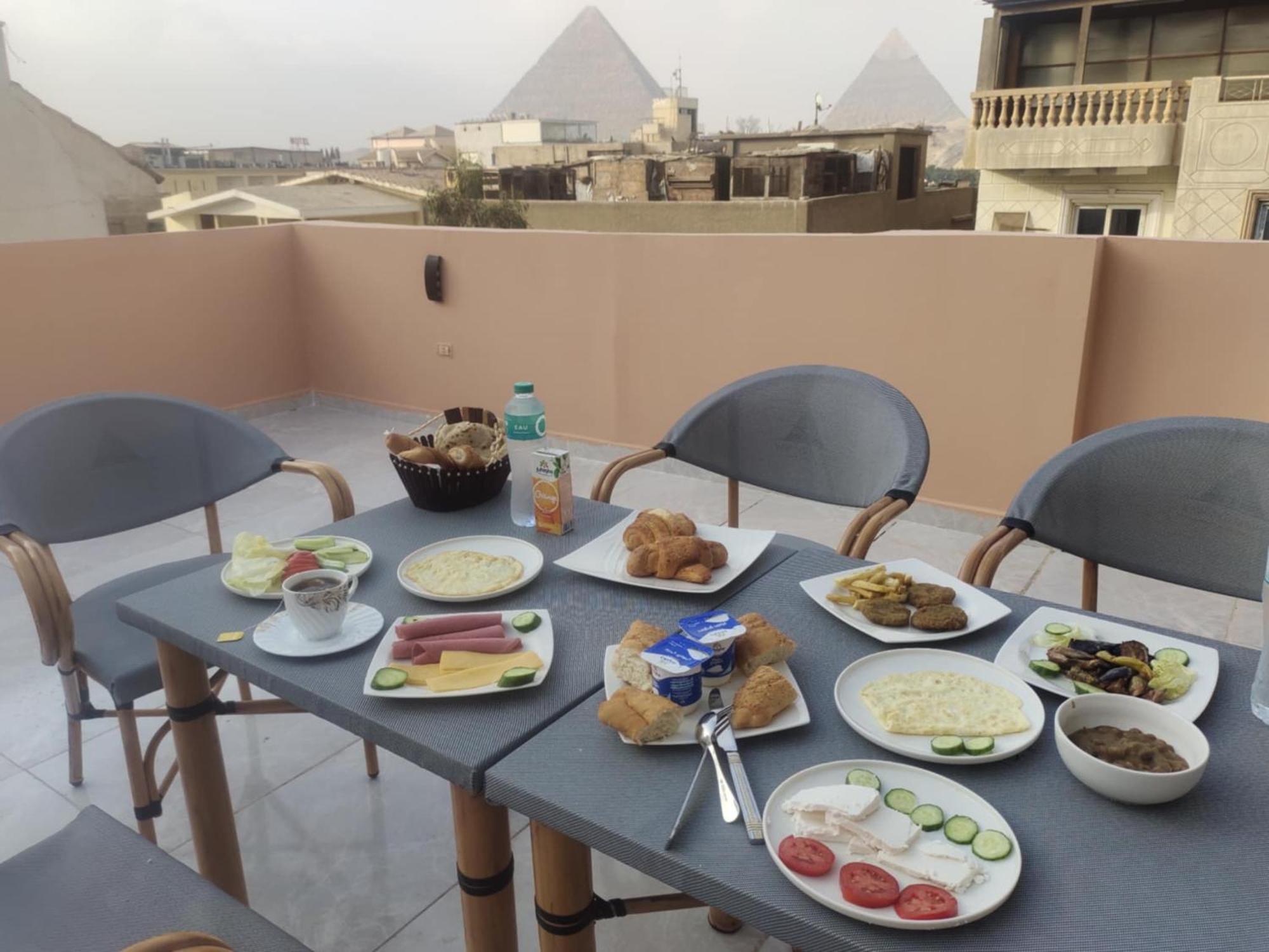 Pyramids Way Inn Kafret el-Gabal Exteriör bild